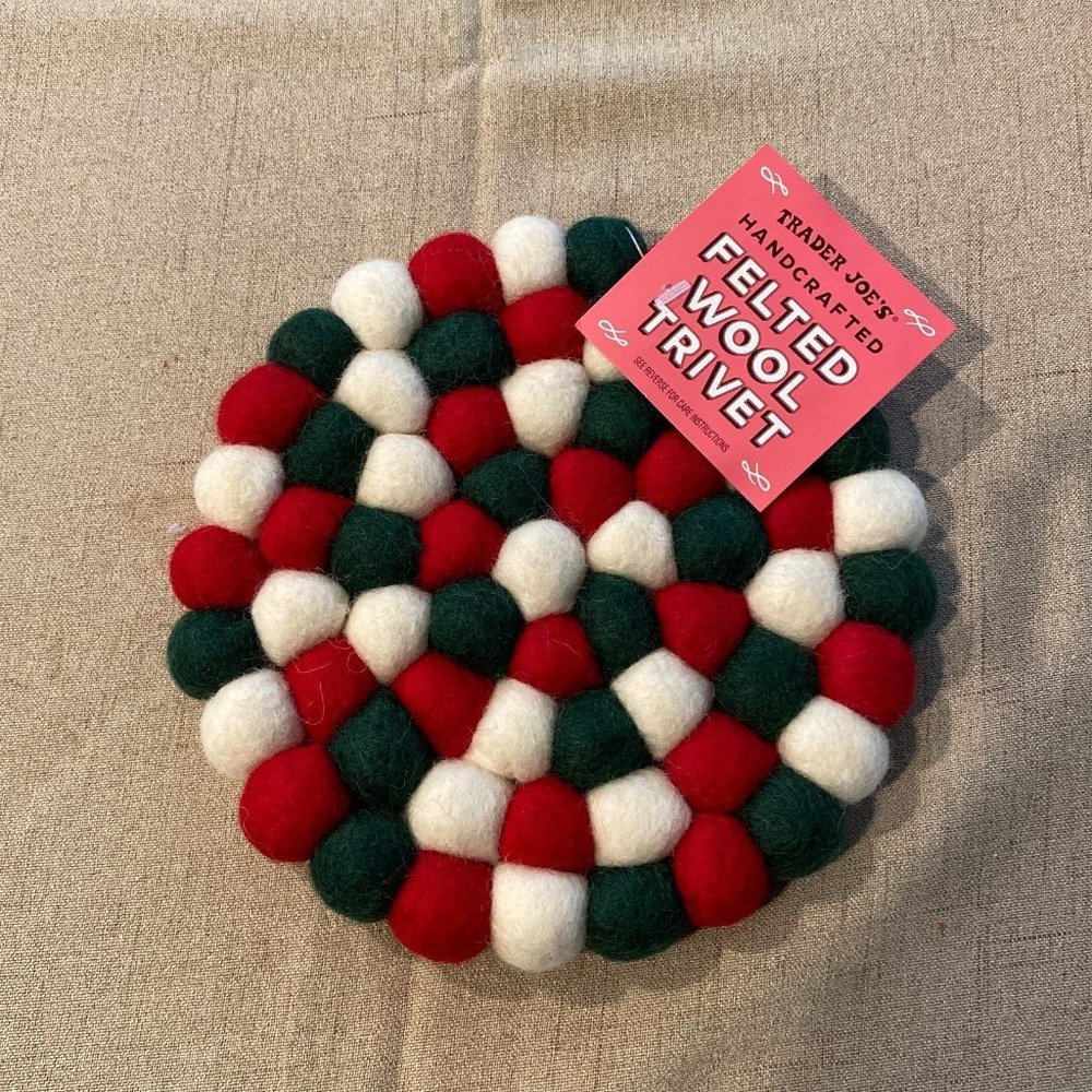 NWT Trader Joe's Handcrafted Round Felted Wool Trivet Holiday Christmas decor
